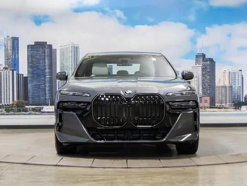 2025 BMW 760 i xDrive