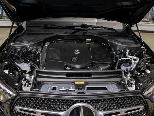 2026 Mercedes-Benz GLC 300 4MATIC