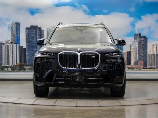 2026 BMW X7 M60i