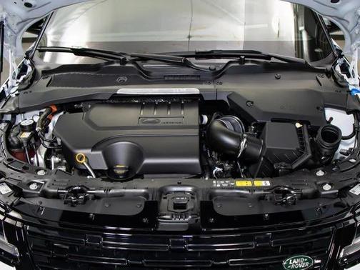 2025 Land Rover Range Rover Evoque Dynamic SE