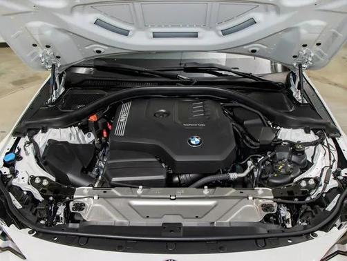 2025 BMW 230 xDrive