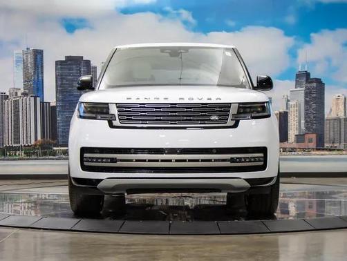2025 Land Rover Range Rover SE