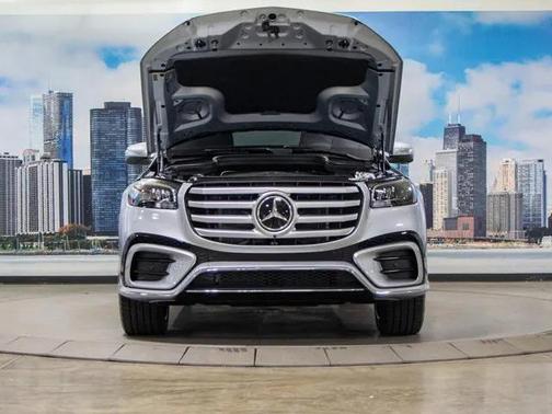 2025 Mercedes-Benz GLS 450 4MATIC