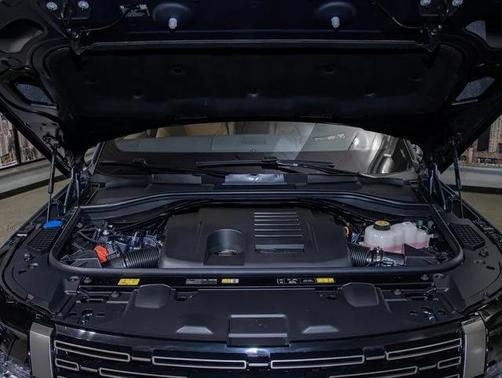 2026 Land Rover Range Rover SE