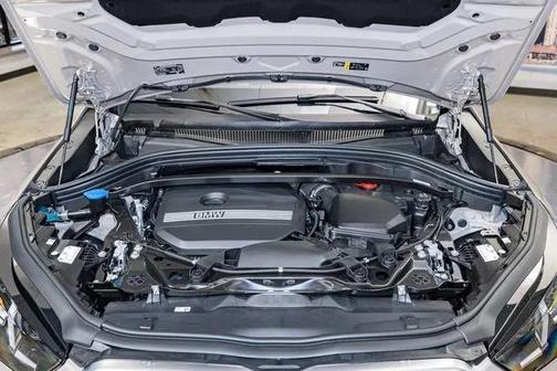 2026 BMW X2 xDrive28i