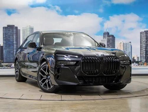 2025 BMW 740 xDrive