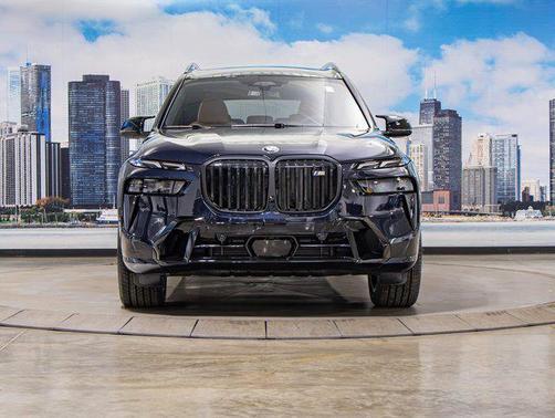 2026 BMW X7 M60i