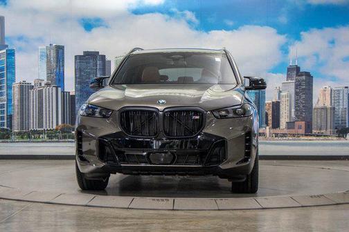 2026 BMW X5 M60i