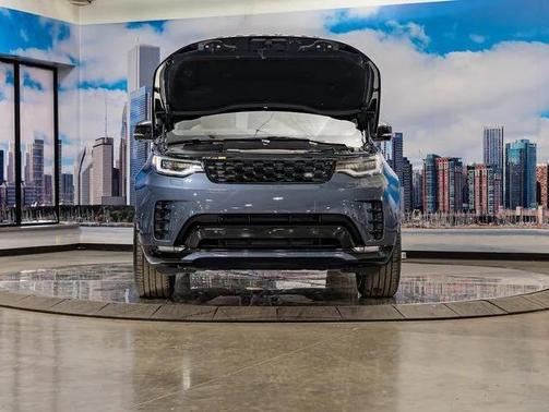 2026 Land Rover Discovery Dynamic SE