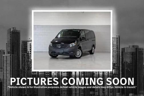 2017 Mercedes-Benz Metris Base