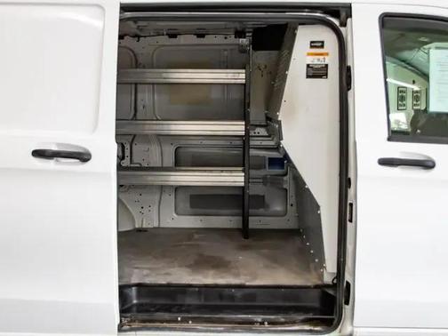 2017 Mercedes-Benz Metris Base