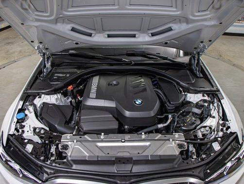 2026 BMW 330 xDrive NA