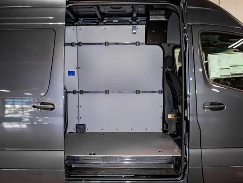 2025 Mercedes-Benz Sprinter 2500 Cargo 144 WB