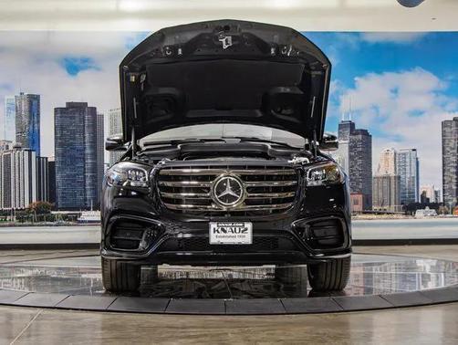 2025 Mercedes-Benz GLS 450 4MATIC