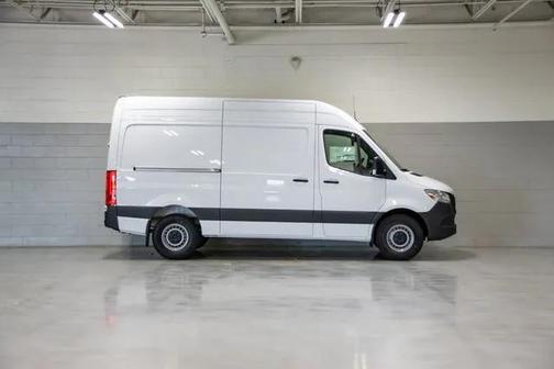 2024 Mercedes-Benz Sprinter 2500 144 WB High Roof