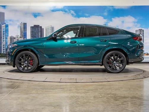2025 BMW X6 M60i