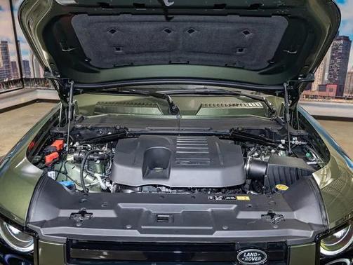 2026 Land Rover Defender X-Dynamic SE