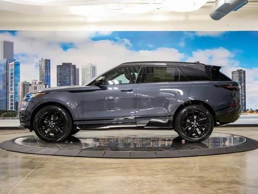 2026 Land Rover Range Rover Velar P250 SE R-Dynamic