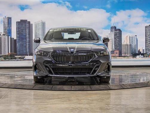 2026 BMW 550e xDrive