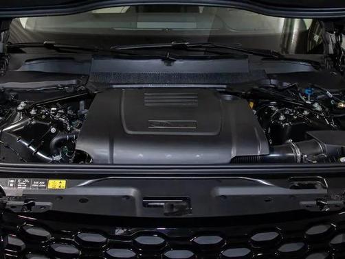 2026 Land Rover Discovery Dynamic SE