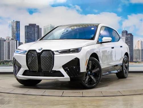 2025 BMW iX xDrive50