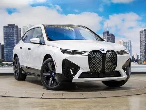 2025 BMW iX xDrive50