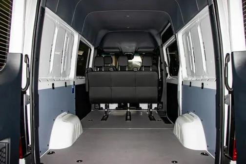2024 Mercedes-Benz Sprinter 2500 144 WB High Roof