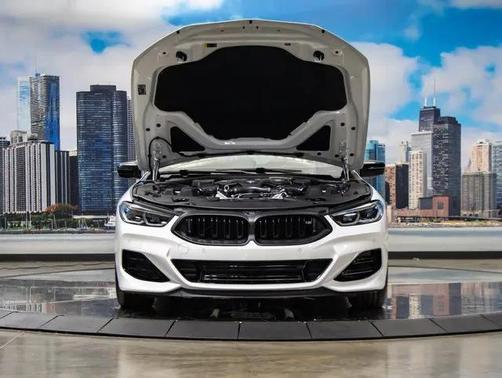 2026 BMW M850 i xDrive