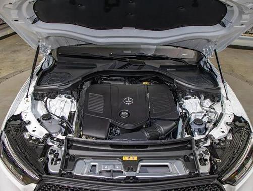 2026 Mercedes-Benz GLC 300 4MATIC