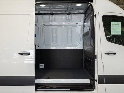 2023 Mercedes-Benz Sprinter 2500 High Roof