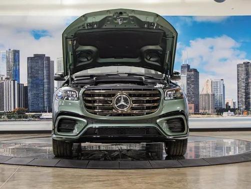 2026 Mercedes-Benz GLS 450 4MATIC