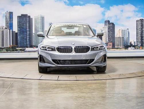 2025 BMW 330 i xDrive