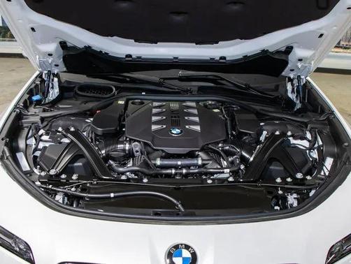 2025 BMW 760 i xDrive