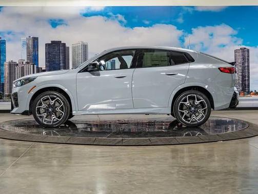 2026 BMW X2 M35i