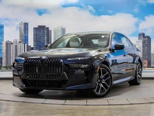 2025 BMW 760 xDrive