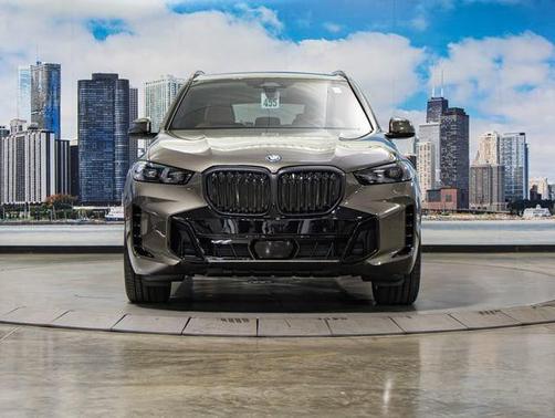 Manhattan Green 2026 BMW X5 PHEV xDrive50e