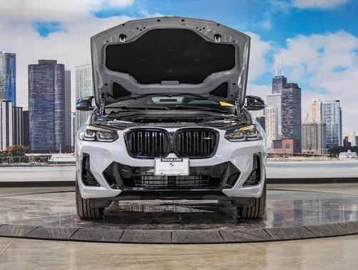 2024 BMW X3 M40i