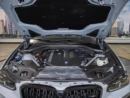 2024 BMW X3 M40i