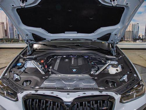 2024 BMW X3 M40i