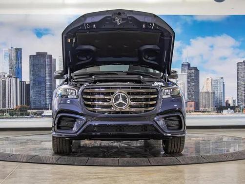 2026 Mercedes-Benz GLS 450 4MATIC