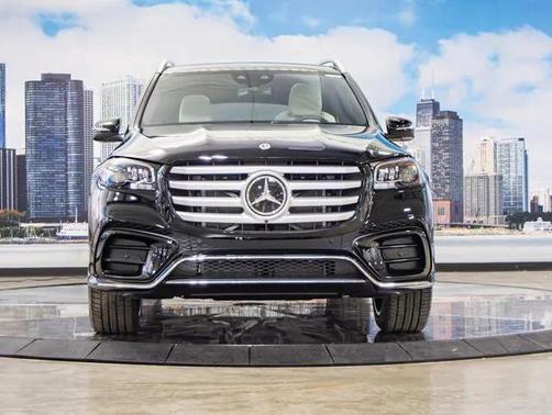 2025 Mercedes-Benz GLS 450 4MATIC