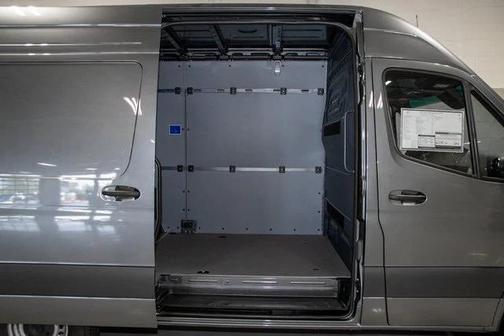 2024 Mercedes-Benz Sprinter 2500 144 WB High Roof