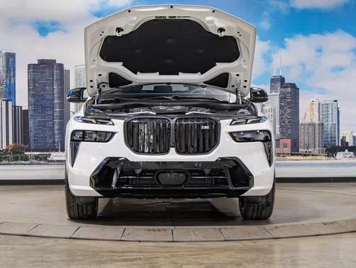 2026 BMW X7 M60i
