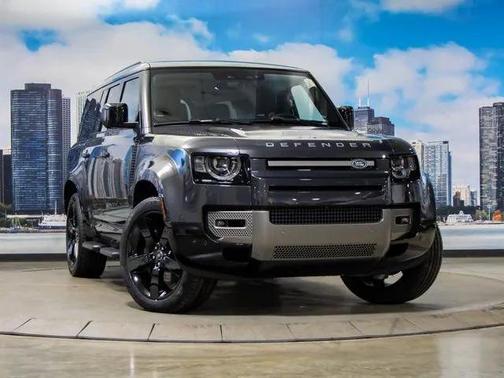 2025 Land Rover Defender 130 P400 X-Dynamic SE