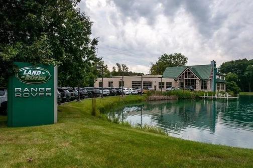 2026 Land Rover Range Rover SE LWB 7-Seats / V8