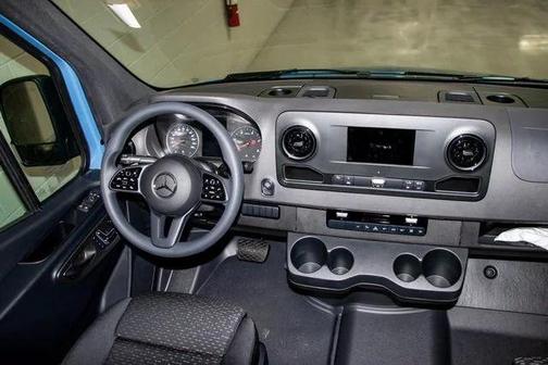 2024 Mercedes-Benz Sprinter 2500 High Roof