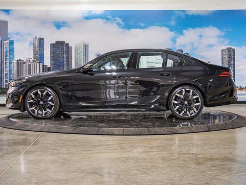 2026 BMW 550e xDrive