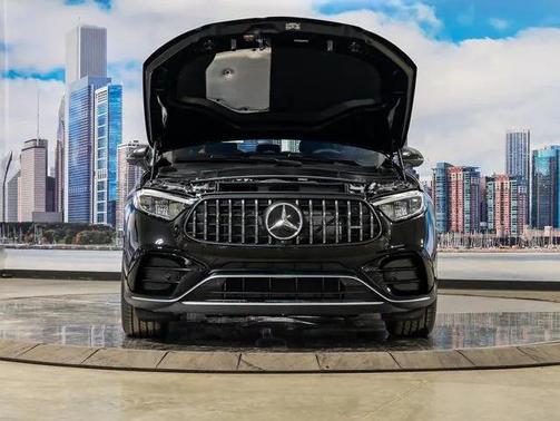 Obsidian Black Metallic 2026 Mercedes-Benz GLC 300 Base