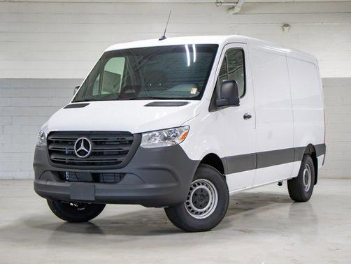 2025 Mercedes-Benz Sprinter 2500 Cargo 144 WB