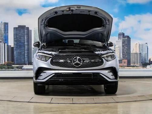 2026 Mercedes-Benz GLC 300 4MATIC